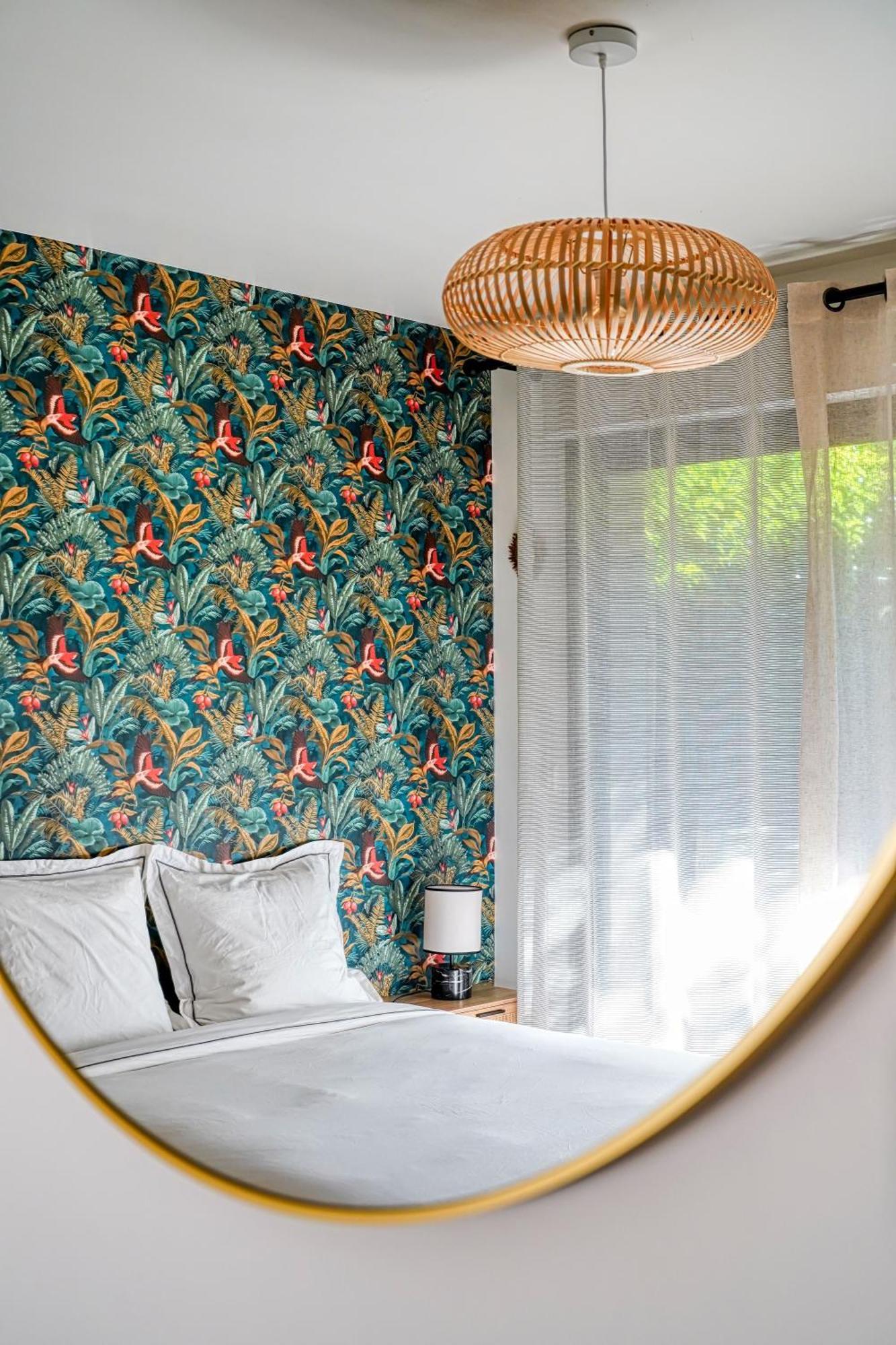 Superbe Studio Avec Terrasse Brunoy Bagian luar foto